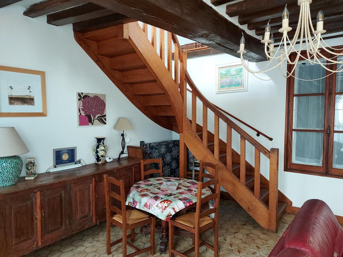 Вилла Chez Robins Trie-Chateau Экстерьер фото