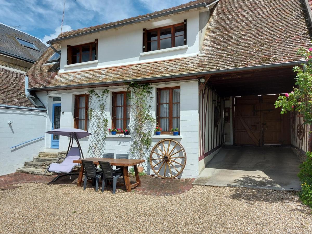 Вилла Chez Robins Trie-Chateau Экстерьер фото